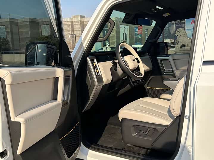 Фото 7 - Chery iCar V23