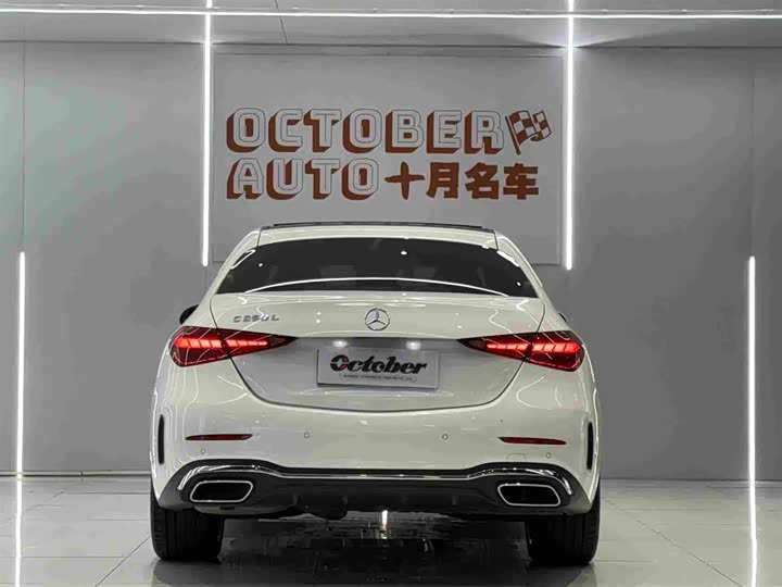 Фото 4 - Mercedes-Benz C-Class