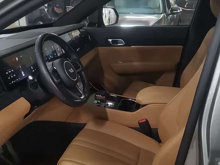 Фото 6 - LiXiang One