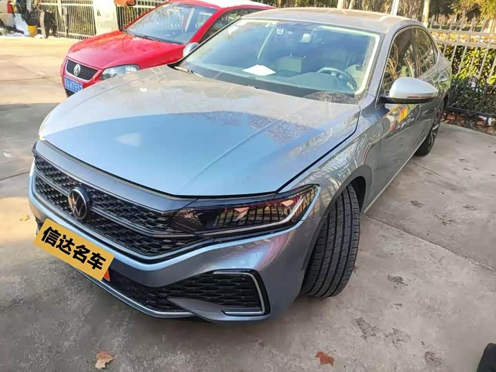 Фото 1 - Volkswagen Passat