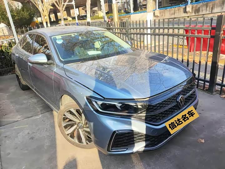 Фото 3 - Volkswagen Passat