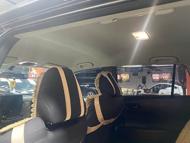 Фото 9 - Toyota Frontlander