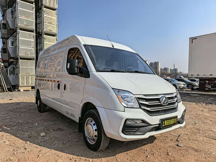 Фото 3 - Maxus V80