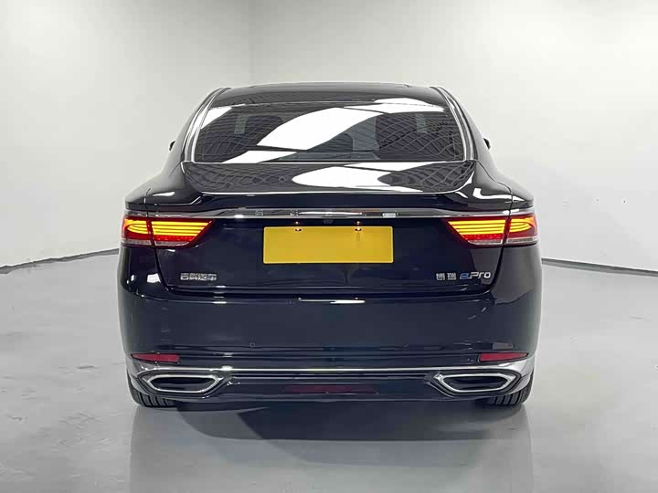 Фото 8 - Geely Emgrand GT Hybrid