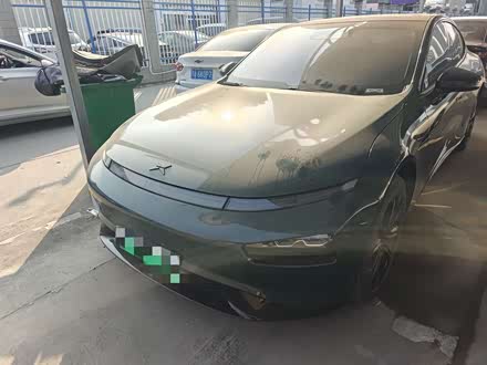 Фото 1 - XPeng P7