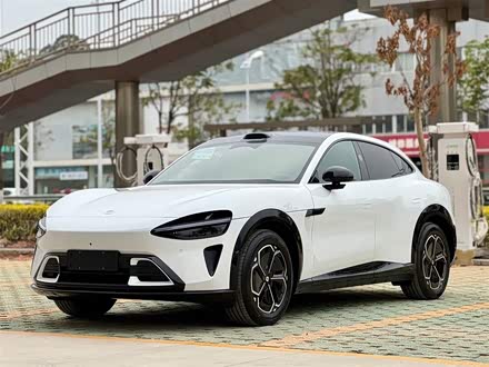 Фото 1 - Xiaomi YU7