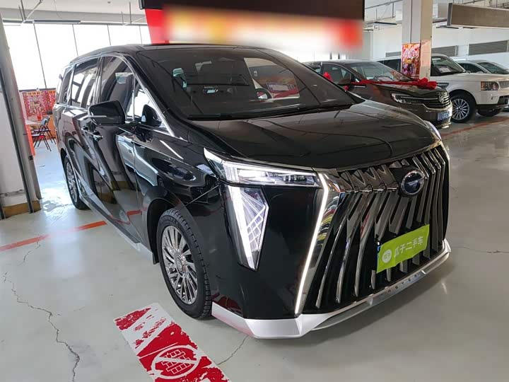 Фото 4 - GAC Trumpchi M8