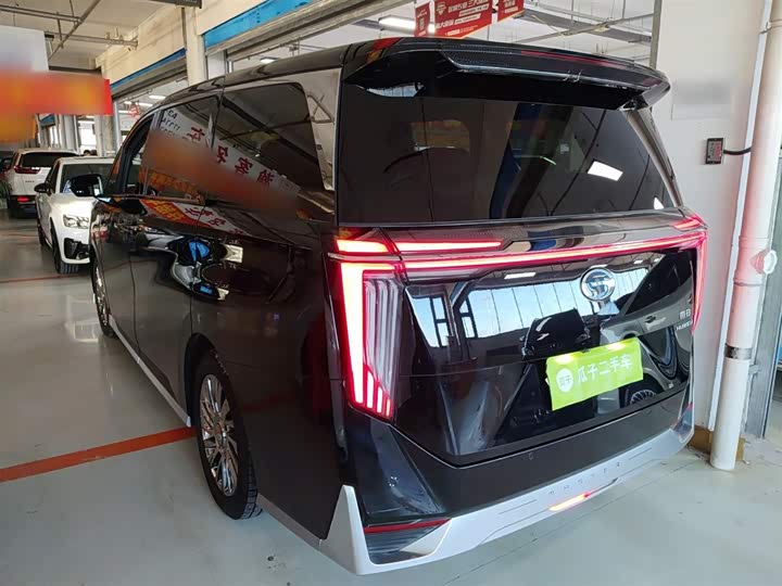 Фото 5 - GAC Trumpchi M8