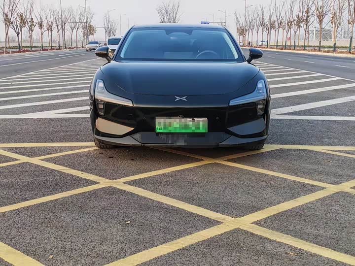 Фото 2 - XPeng Mona M03