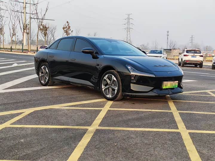 Фото 3 - XPeng Mona M03