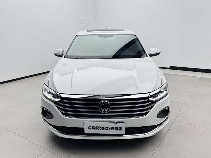 Фото 2 - Volkswagen Lavida