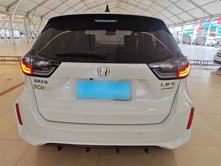 Фото 6 - Honda Life