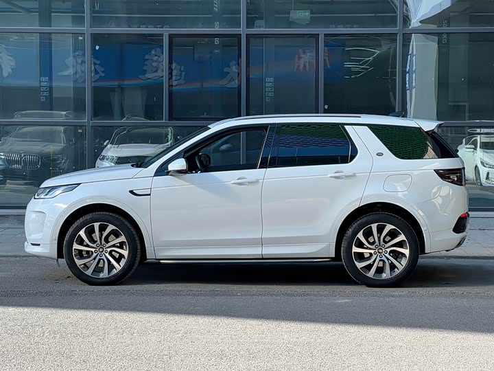 Фото 3 - Land Rover Discovery Sport Hybrid