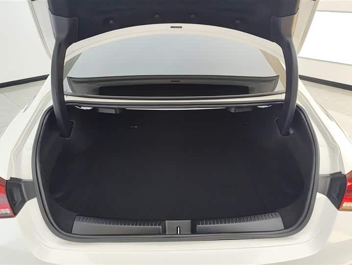 Фото 4 - Mercedes-Benz CLA-Class