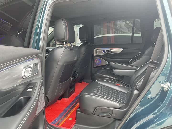 Фото 4 - GAC Trumpchi GS8