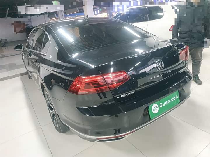 Фото 5 - Volkswagen Magotan