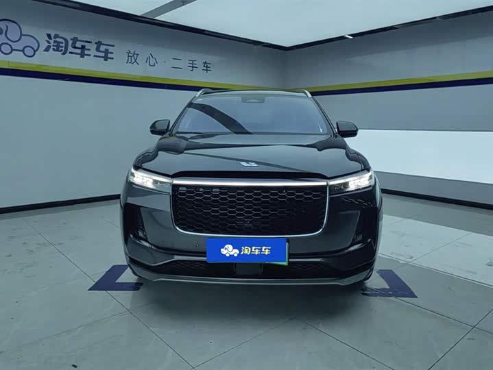 Фото 2 - LiXiang One