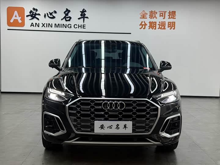Фото 2 - Audi Q5L