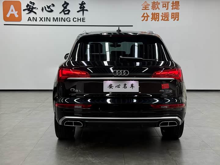 Фото 4 - Audi Q5L