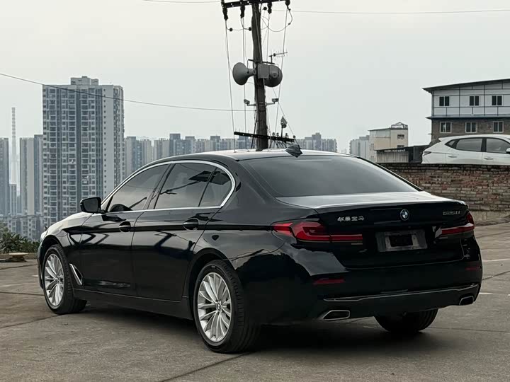 Фото 7 - BMW 5 Series