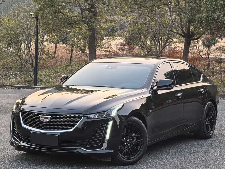 Фото 1 - Cadillac CT5