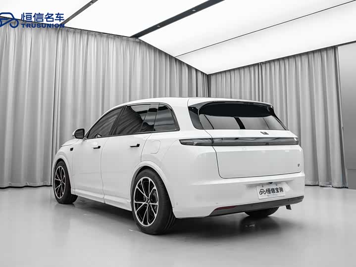 Фото 9 - LiXiang L7