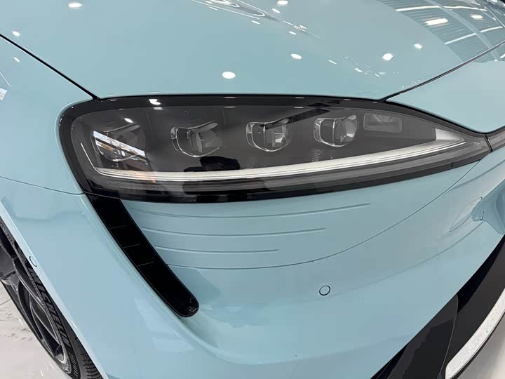 Фото 3 - Luxeed S7