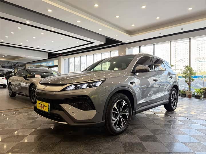 Фото 1 - BYD Song Pro Hybrid