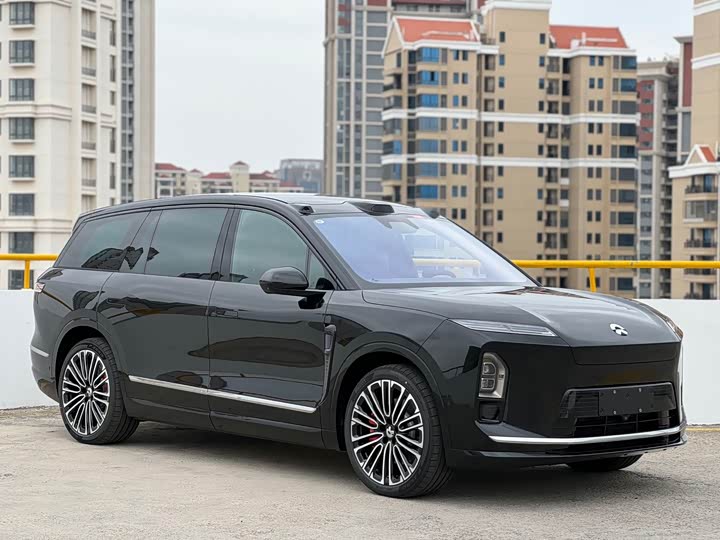 Фото 3 - Nio ES8