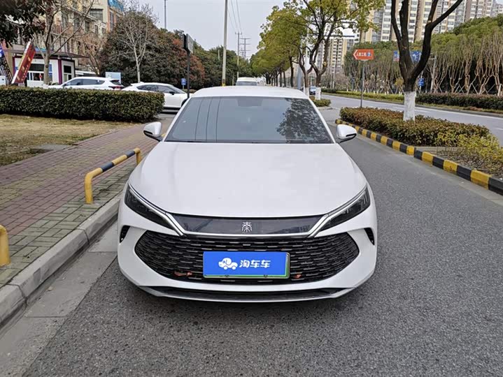 Фото 2 - BYD Qin L