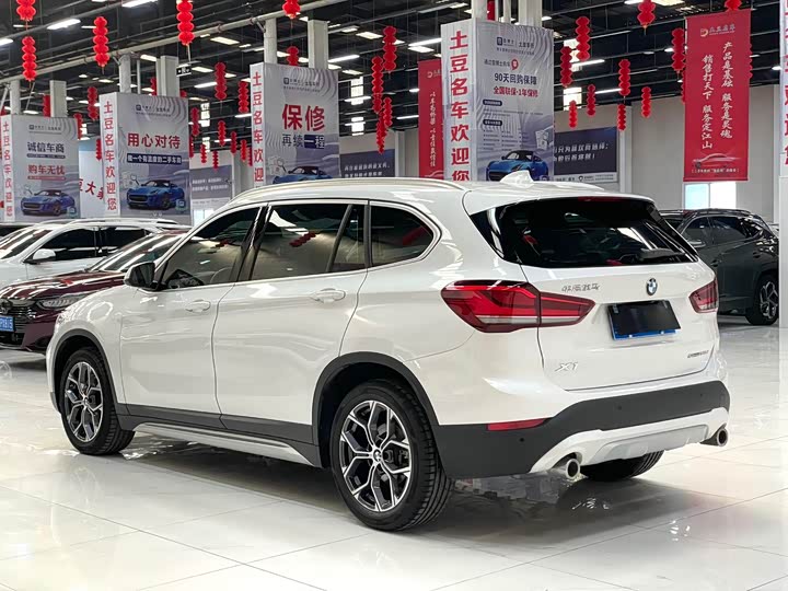 Фото 4 - BMW X1