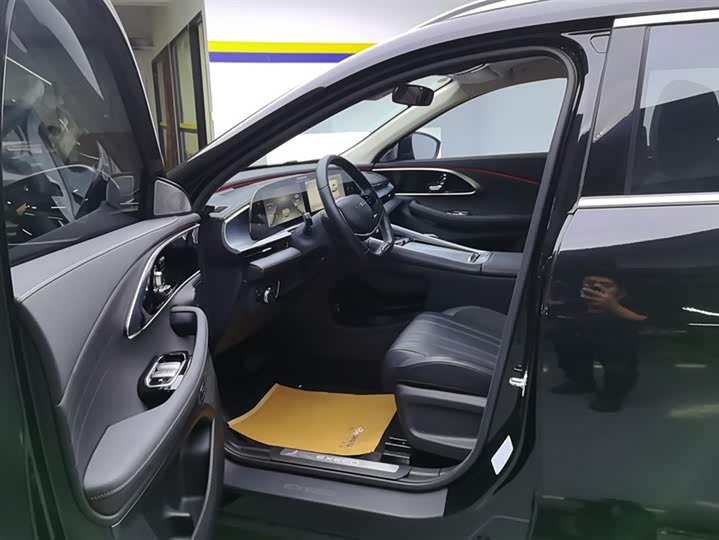 Фото 9 - Exeed TXL