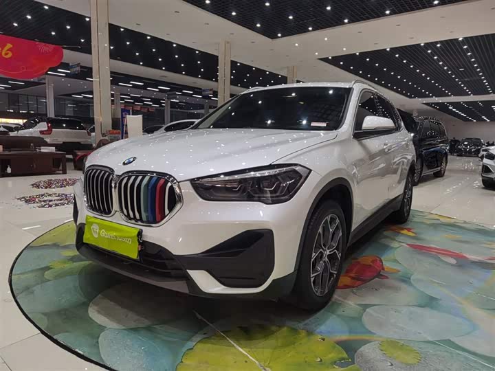 Фото 1 - BMW X1