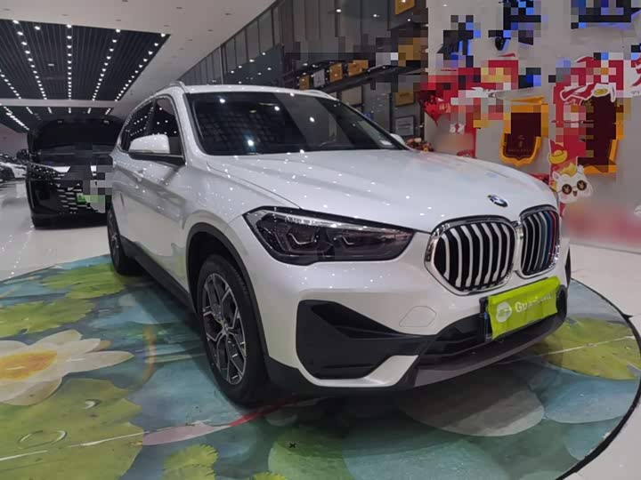 Фото 4 - BMW X1