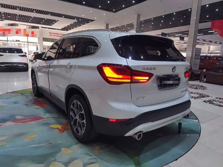 Фото 5 - BMW X1