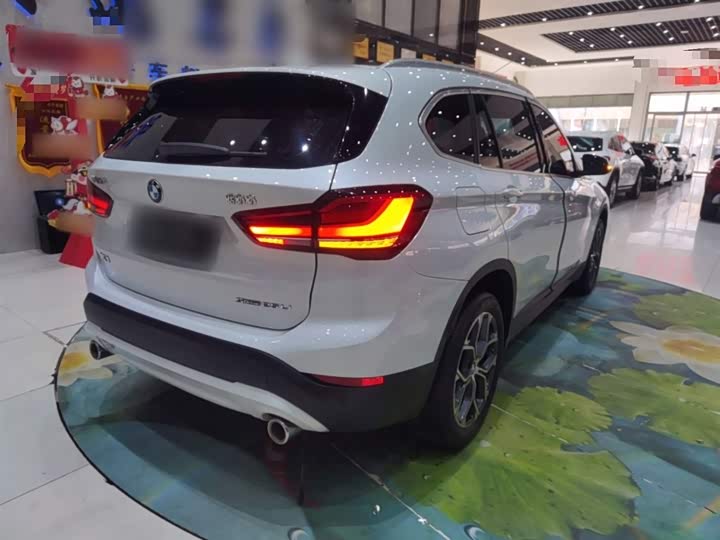 Фото 7 - BMW X1