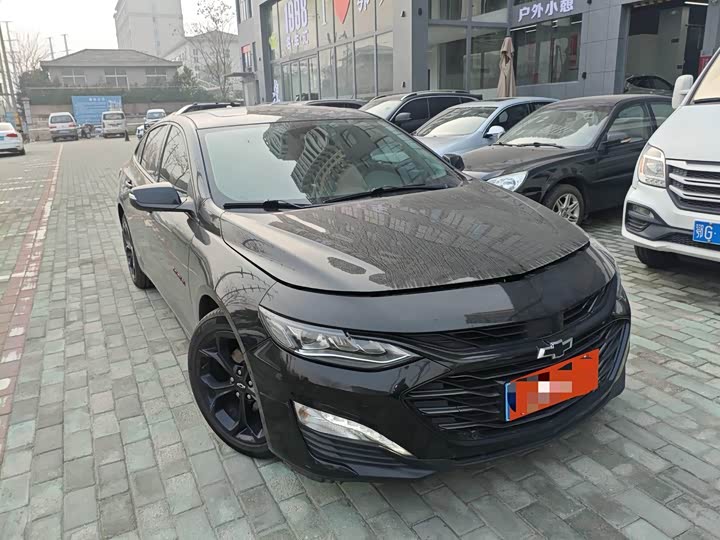 Фото 2 - Chevrolet Malibu XL