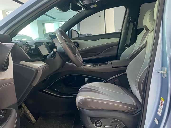 Фото 3 - BYD Frigate 07