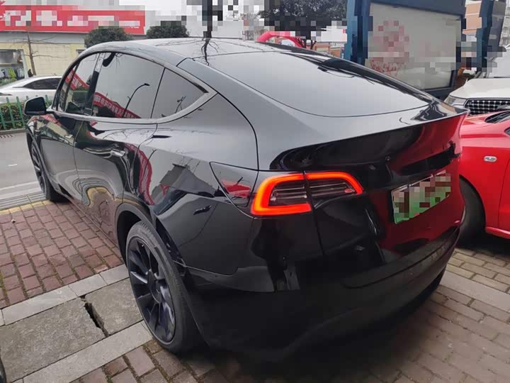 Фото 5 - Tesla Model Y