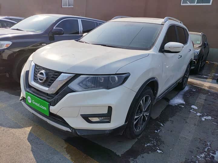 Фото 2 - Nissan X-Trail