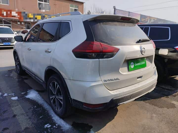 Фото 5 - Nissan X-Trail