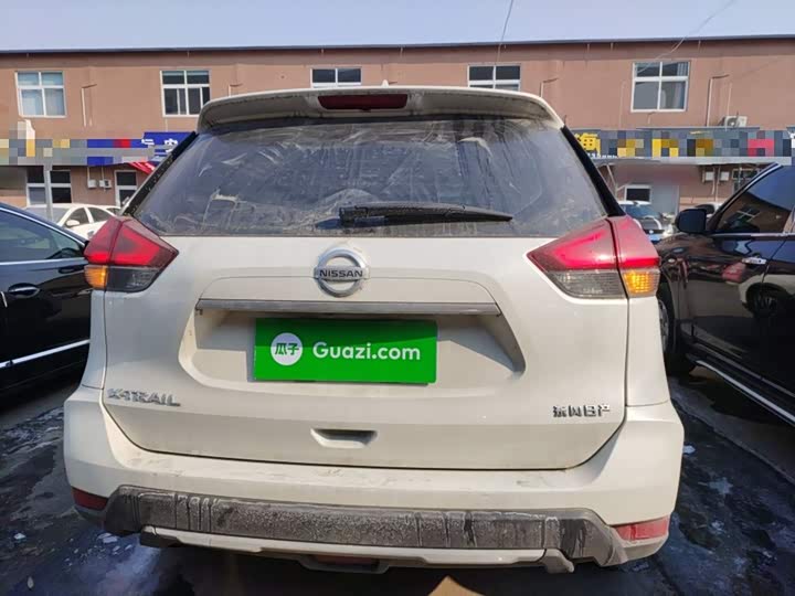 Фото 6 - Nissan X-Trail