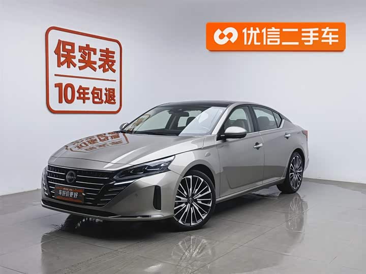 Фото 1 - Nissan Teana