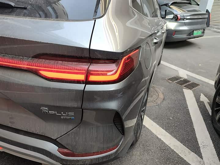 Фото 8 - BYD Song Plus Hybrid/EV