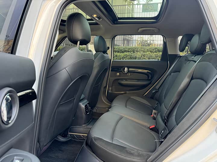 Фото 6 - Mini Clubman