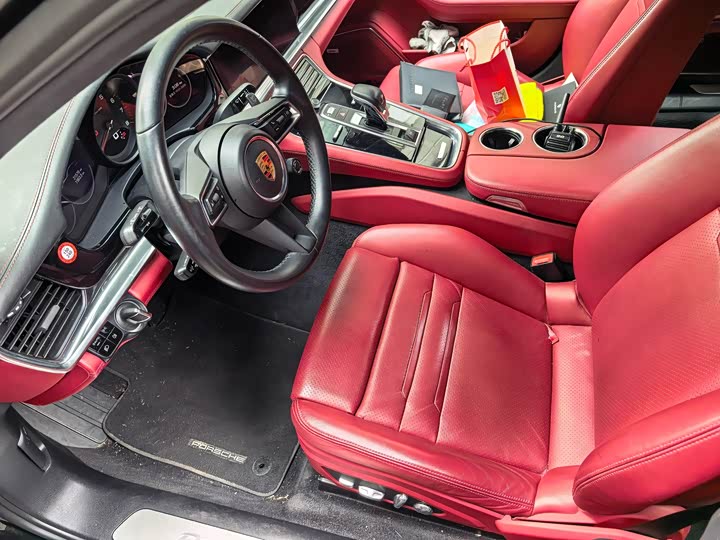 Фото 4 - Porsche Panamera