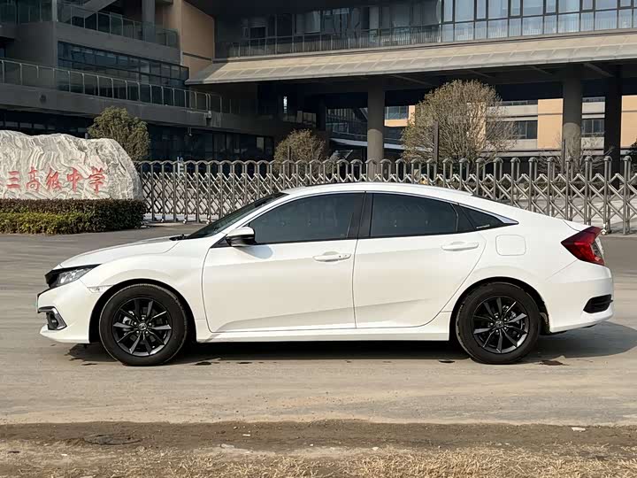 Фото 5 - Honda Civic