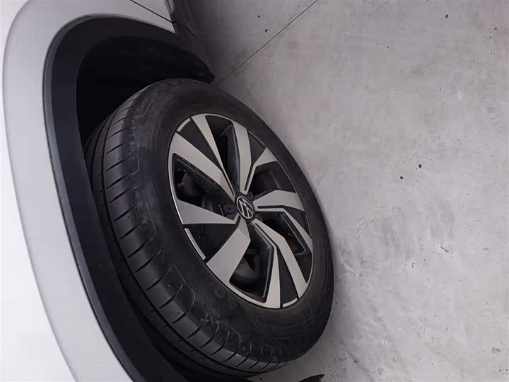 Фото 5 - Volkswagen Tayron