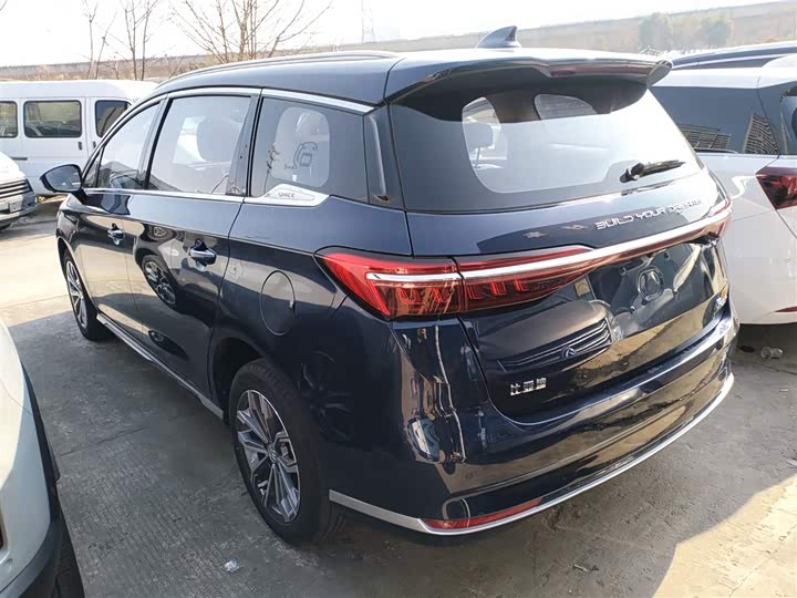 Фото 5 - BYD Song Max