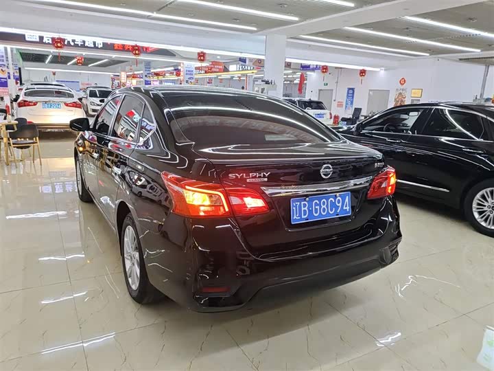 Фото 5 - Nissan Sylphy